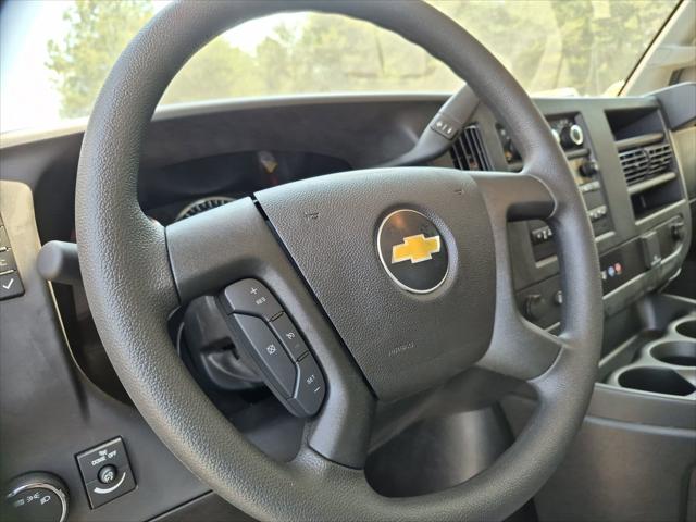 2025 Chevrolet Express Cutaway Work Van