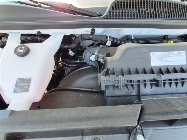 2025 Chevrolet Express Cutaway Work Van