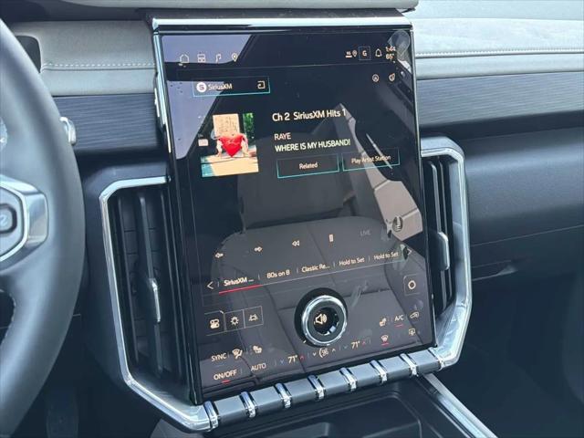 2026 GMC Acadia Elevation FWD