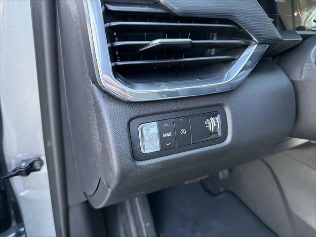 2026 GMC Acadia Elevation FWD