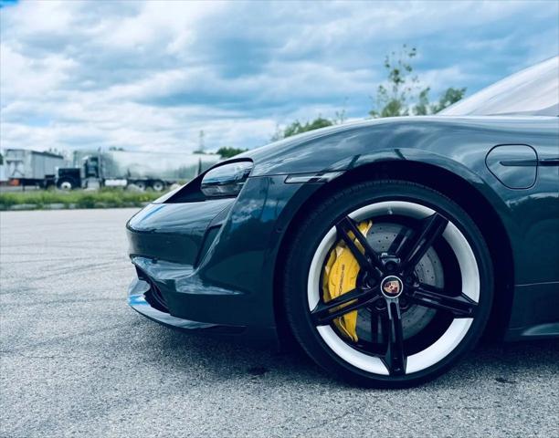 2020 Porsche Taycan Turbo S