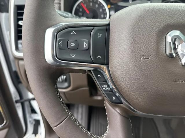 2026 Ram 1500 Laramie Crew Cab 4x4 5'7" Box