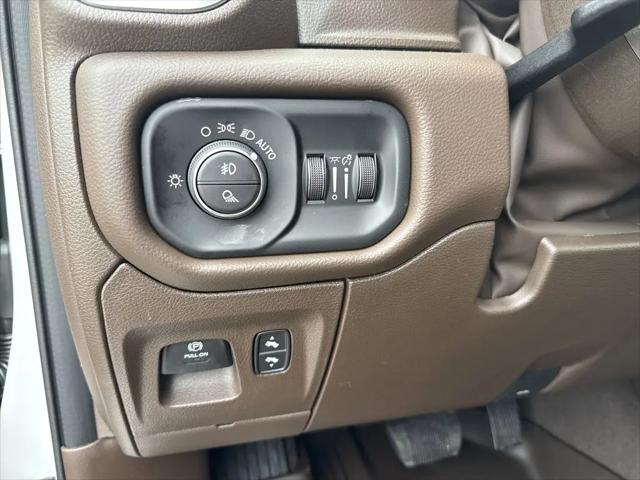 2026 Ram 1500 Laramie Crew Cab 4x4 5'7" Box