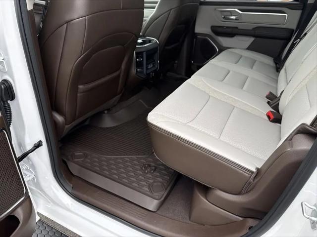 2026 Ram 1500 Laramie Crew Cab 4x4 5'7" Box