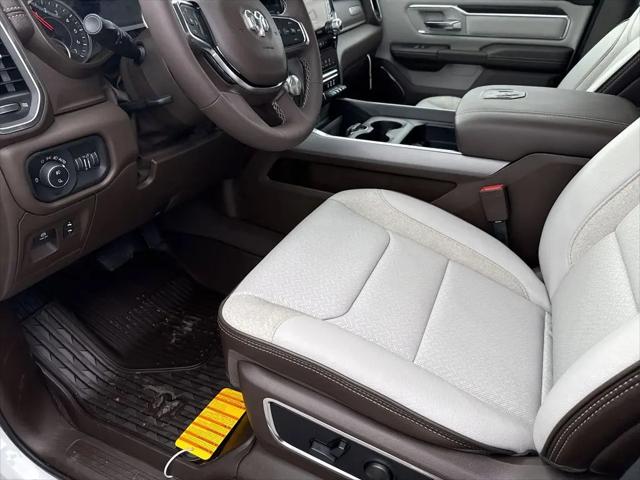 2026 Ram 1500 Laramie Crew Cab 4x4 5'7" Box