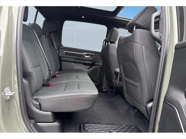 2026 Ram 1500 Big Horn Crew Cab 4x4 5'7" Box