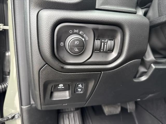 2026 Ram 1500 Big Horn Crew Cab 4x4 5'7" Box