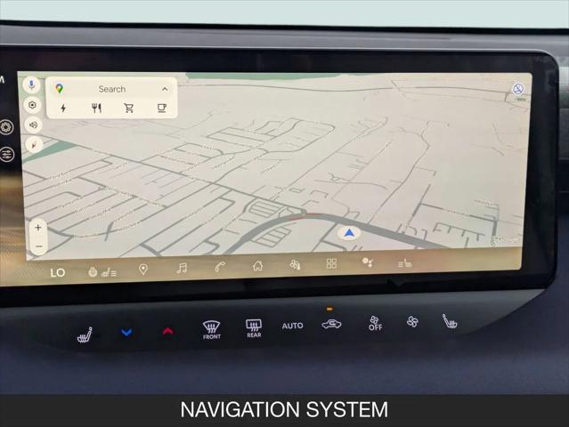 2026 Nissan LEAF PLATINUM+