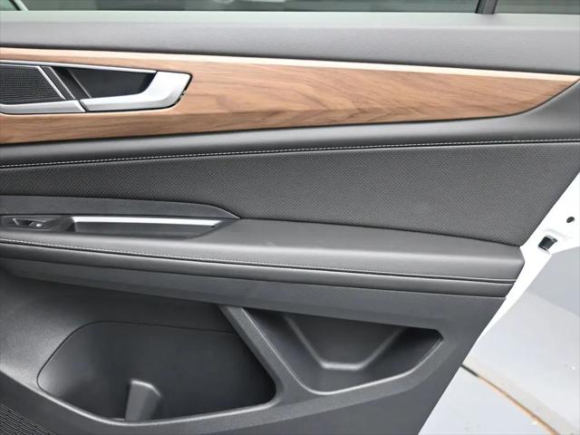 2026 Volkswagen Atlas SE