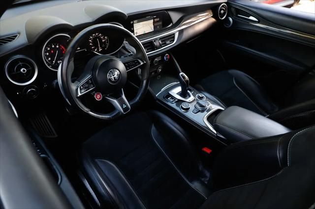 2022 Alfa Romeo Stelvio Quadrifoglio AWD