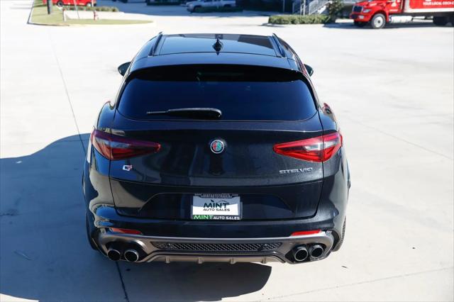 2022 Alfa Romeo Stelvio Quadrifoglio AWD