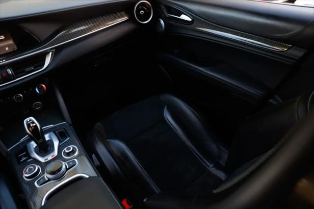 2022 Alfa Romeo Stelvio Quadrifoglio AWD