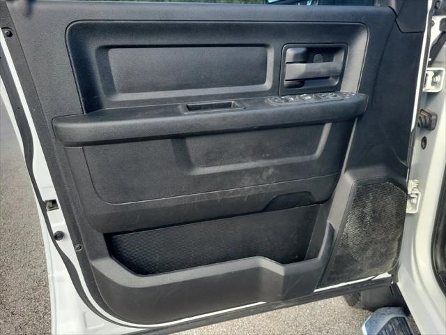 2023 Ram 3500 Tradesman Crew Cab 4x4 8 Box