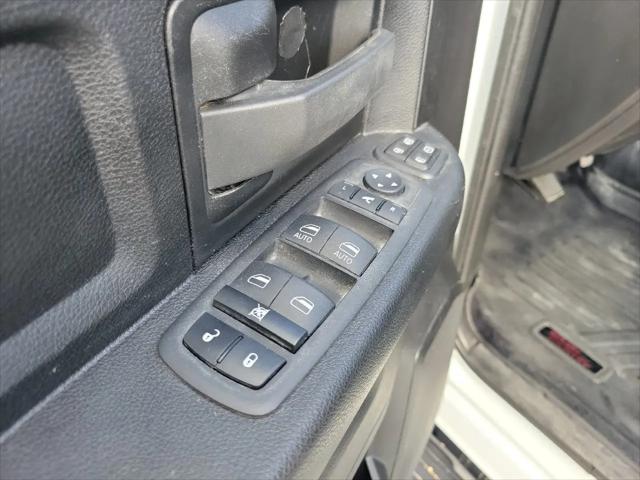 2023 Ram 3500 Tradesman Crew Cab 4x4 8 Box