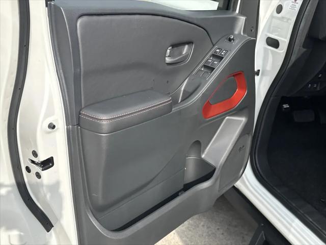 2026 Nissan Frontier Crew Cab PRO-4X 4x4