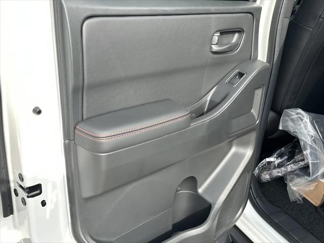 2026 Nissan Frontier Crew Cab PRO-4X 4x4