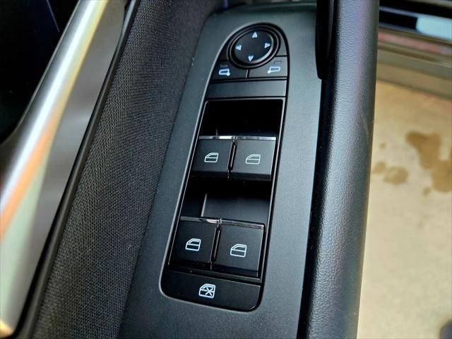 2026 Mazda X-90 3.3 Turbo Select