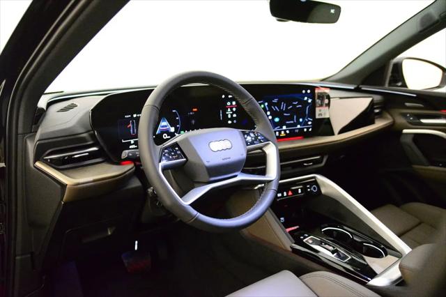 2025 Audi Q5 Premium Plus TFSI quattro S tronic