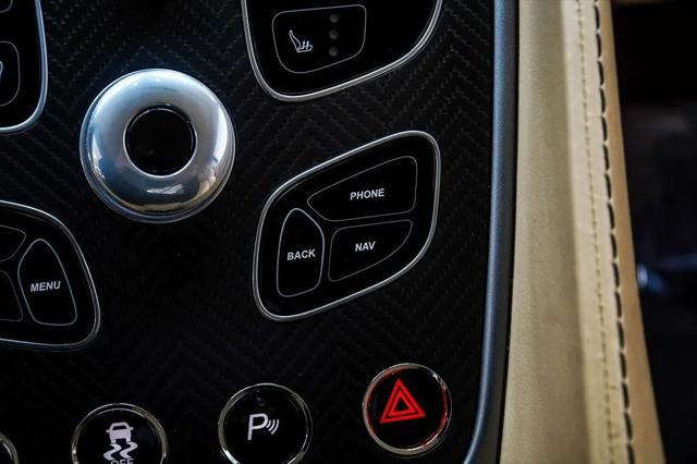 2017 Aston Martin Vanquish S