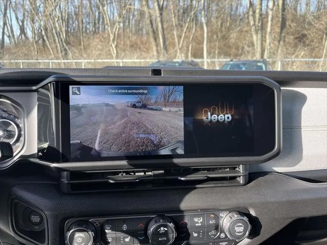 2026 Jeep Gladiator Sport