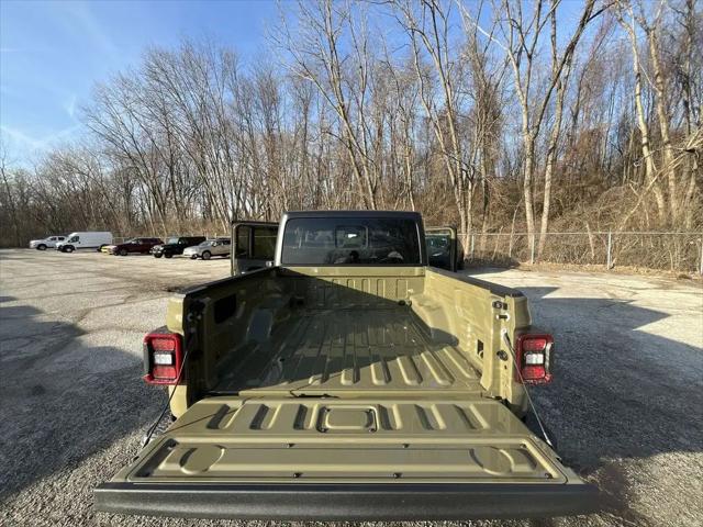 2026 Jeep Gladiator Sport