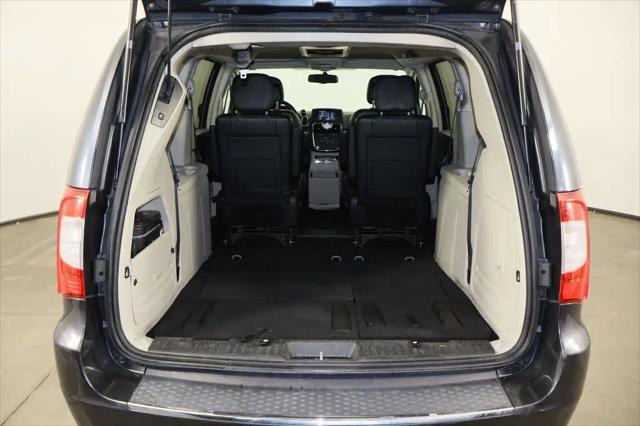 2014 Chrysler Town & Country Touring
