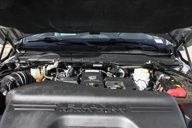 2022 Ram 2500 Big Horn Crew Cab 4x4 64 Box