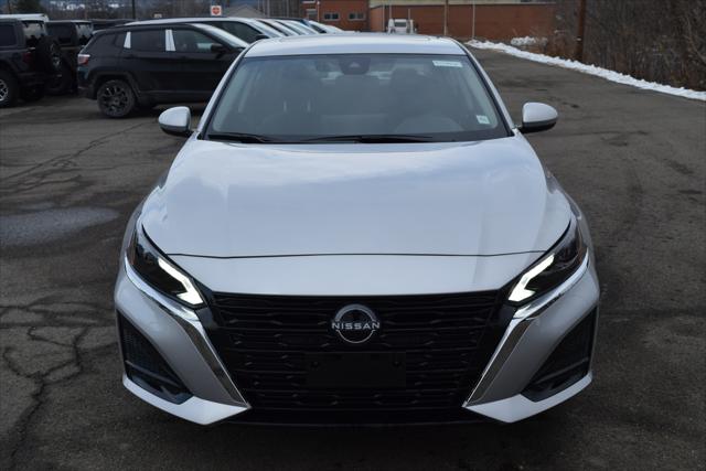 2025 Nissan Altima SV AWD