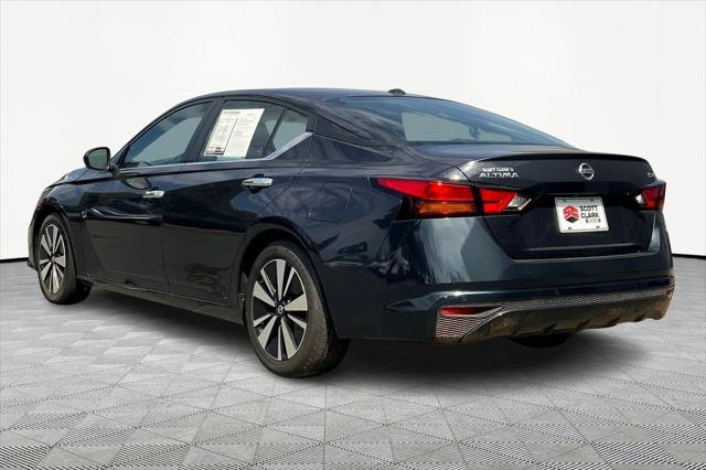 2022 Nissan Altima SV FWD