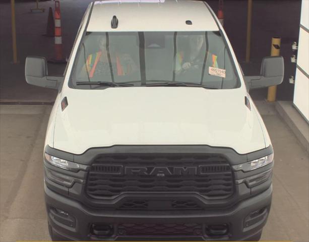 2025 RAM 2500 Tradesman Crew Cab 4x4 8 Box