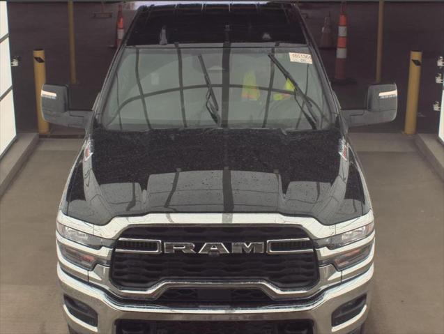 2025 RAM 2500 Big Horn Crew Cab 4x4 64 Box 2025 RAM 2500 Big Horn Crew Cab 4x4 64 Box