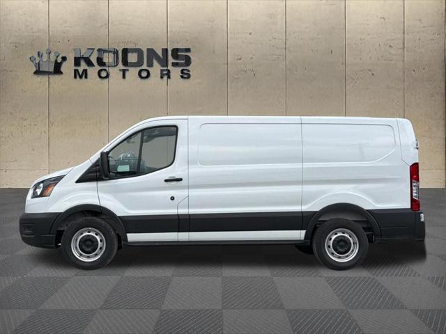 2026 Ford Transit Cargo Van Base