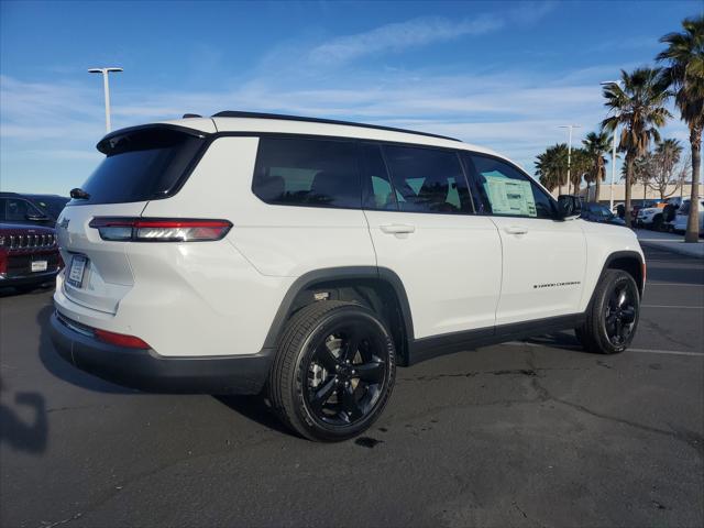 2025 Jeep Grand Cherokee GRAND CHEROKEE L ALTITUDE X 4X4