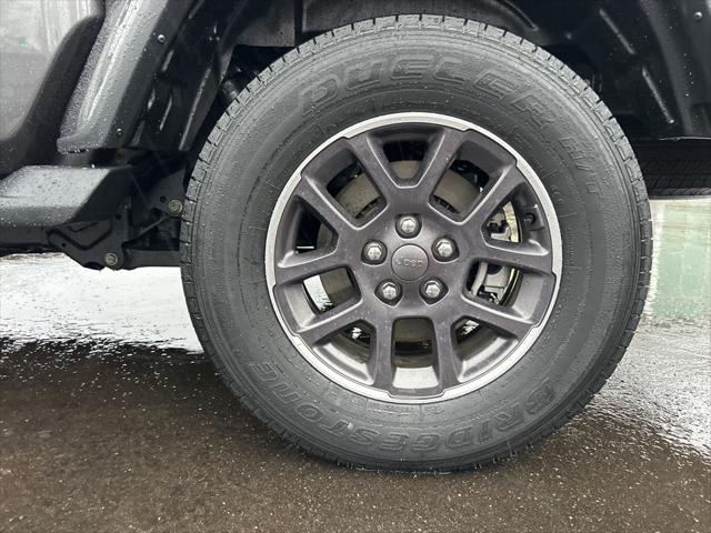 2021 Jeep Gladiator Overland 4X4