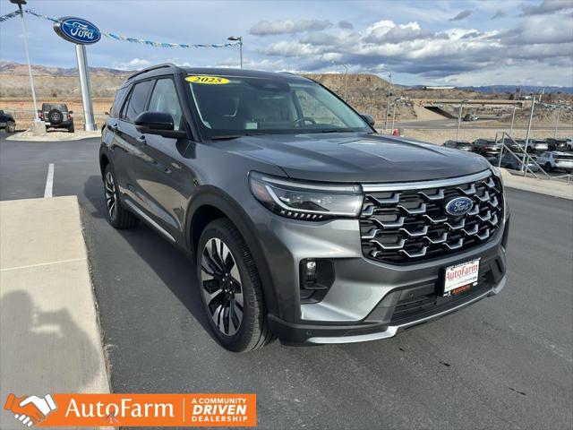 2025 Ford Explorer Platinum 2025 Ford Explorer Platinum