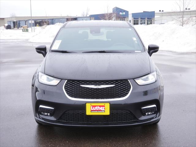 2023 Chrysler Pacifica Touring