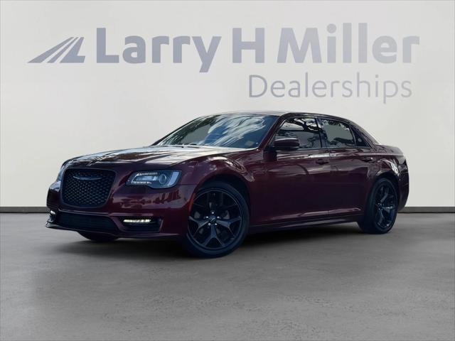 2022 Chrysler 300 Touring L