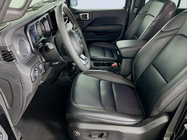 2024 Jeep Wrangler 4-Door Sahara 4x4