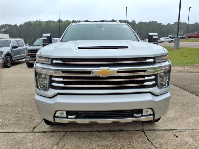 2020 Chevrolet Silverado 2500HD 4WD Crew Cab Long Bed High Country