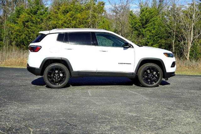 2026 Jeep Compass Latitude Altitude