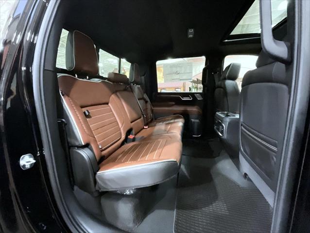 2026 GMC Sierra 2500HD Crew Cab, Standard Bed, Denali Ultimate, 4WD