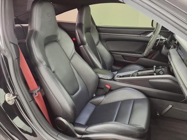 2023 Porsche 911 Carrera