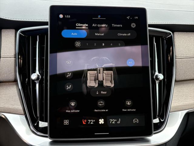 2026 Volvo XC90 Ultra Dark Theme, B6 AWD Gas (mild hybrid), Gasoline, 7 Seats