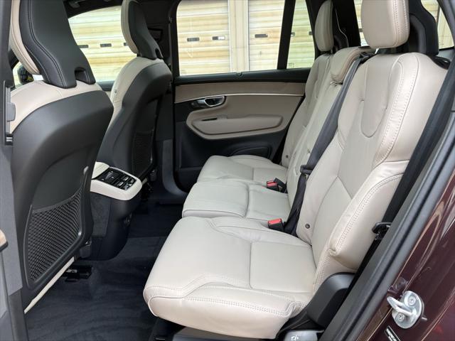 2026 Volvo XC90 Ultra Dark Theme, B6 AWD Gas (mild hybrid), Gasoline, 7 Seats