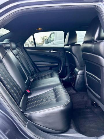 2017 Chrysler 300 300S AWD
