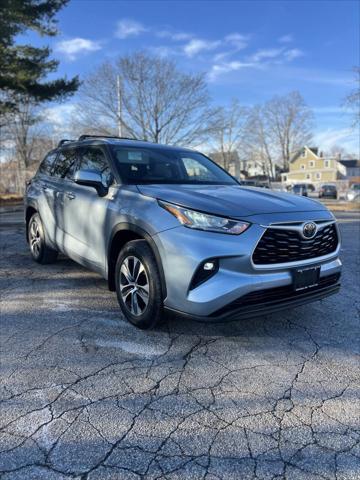 2020 Toyota Highlander XLE for sale in Haverhill, MA