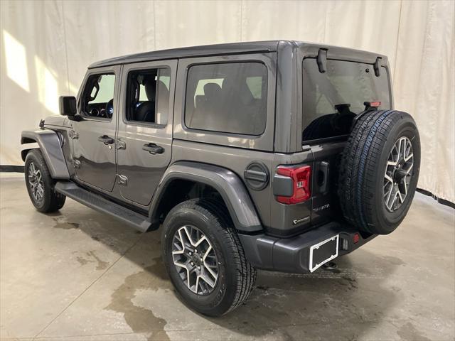 2026 Jeep Wrangler 4-Door Sahara 4x4