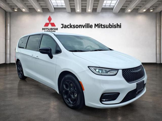 2024 Chrysler Pacifica Hybrid S Appearance Pkg for sale in Jacksonville, NC