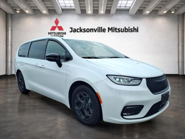 2024 Chrysler Pacifica Hybrid S Appearance Pkg for sale in Jacksonville, NC