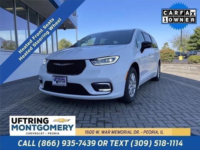 2024 Chrysler Pacifica Touring L for sale in Peoria, IL